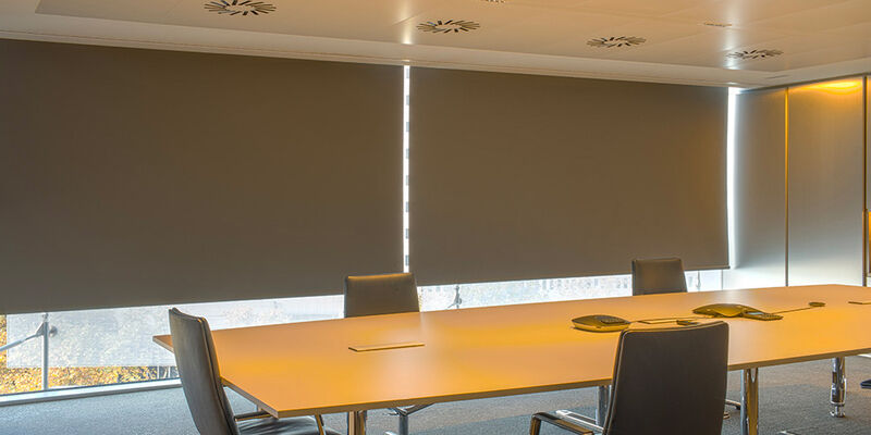 Del bufete de abogados Uría Menéndez